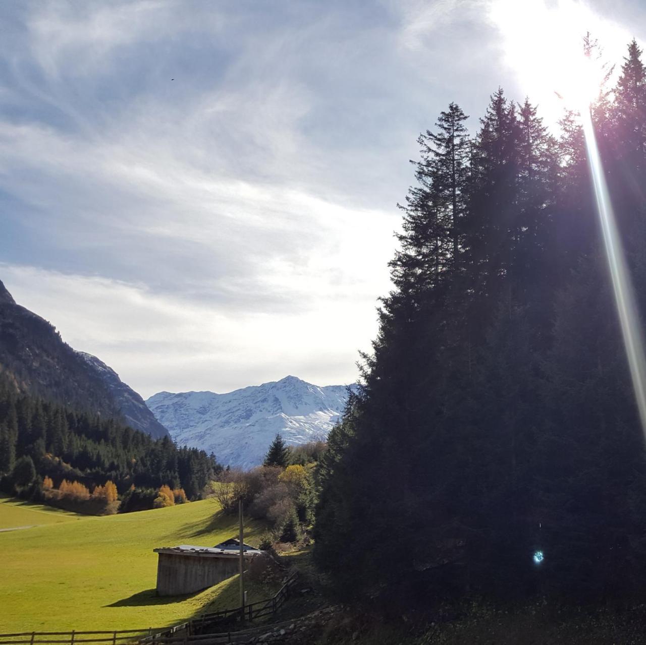 Haus Bergheimat Apartamento Sankt Leonhard im Pitztal Exterior foto